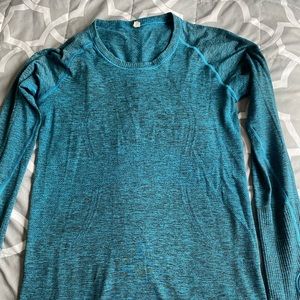 Lululemon women shirt 8